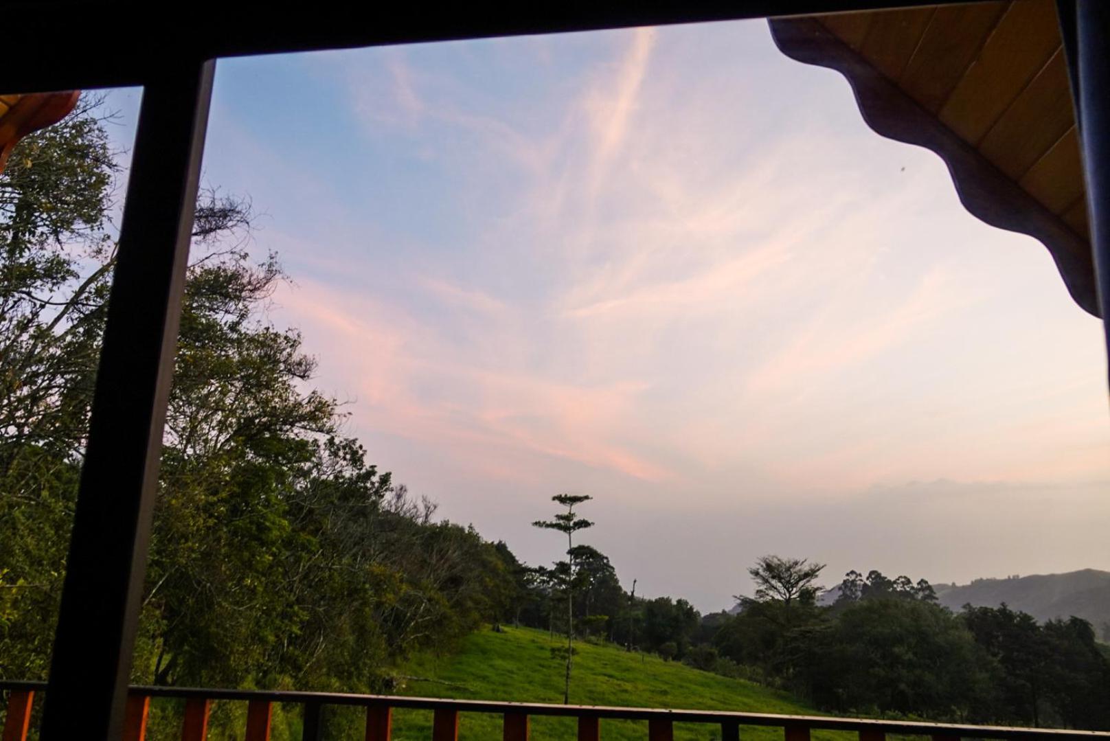 Cabana Indira Monteverde 외부 사진